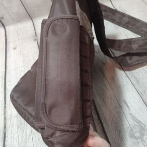 Elegant Brown Quilted Shoulder Bag - Picture 9 of 12